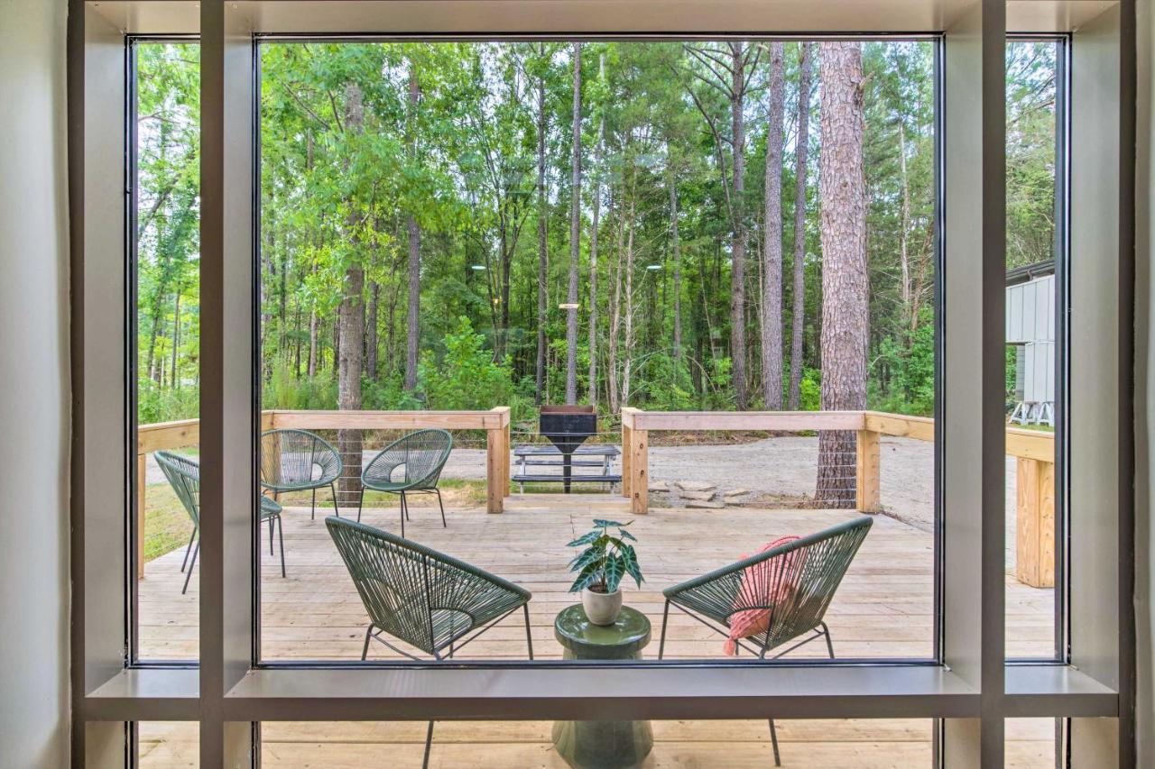 Chic Tiny Home Retreat About 2 Mi To Msu Campus! ستاركفيل المظهر الخارجي الصورة