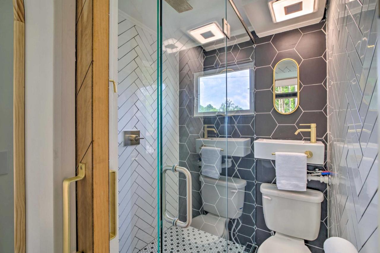 Chic Tiny Home Retreat About 2 Mi To Msu Campus! ستاركفيل المظهر الخارجي الصورة